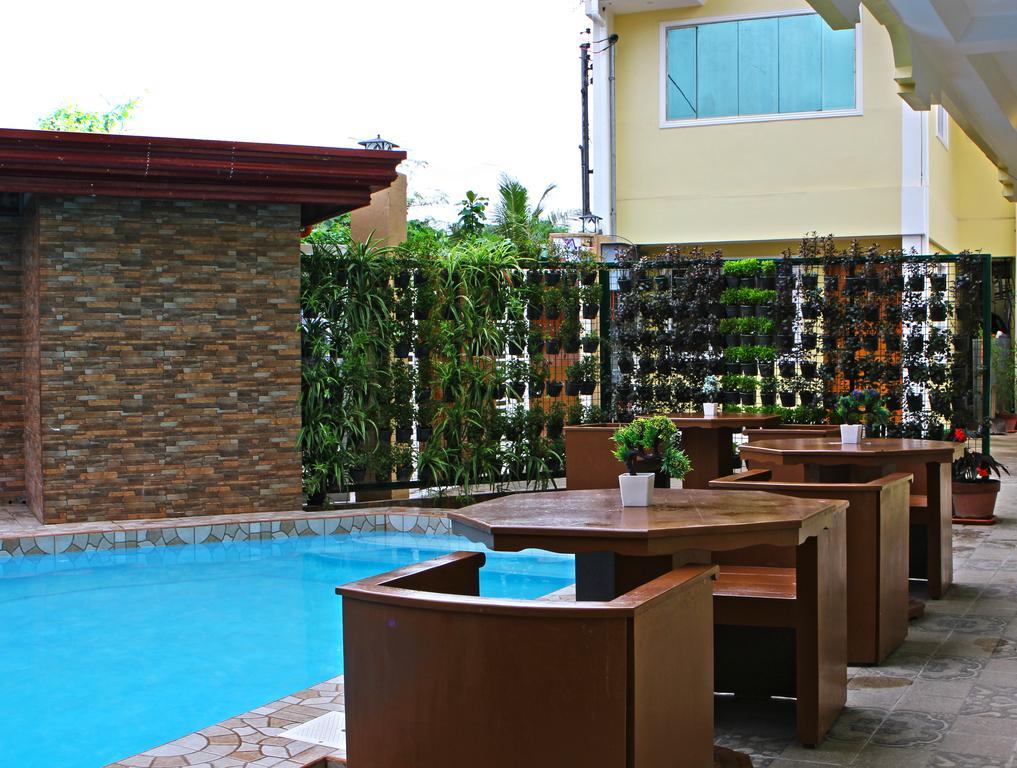 Laciaville Resort And Hotel Lapu-Lapu City Exterior foto