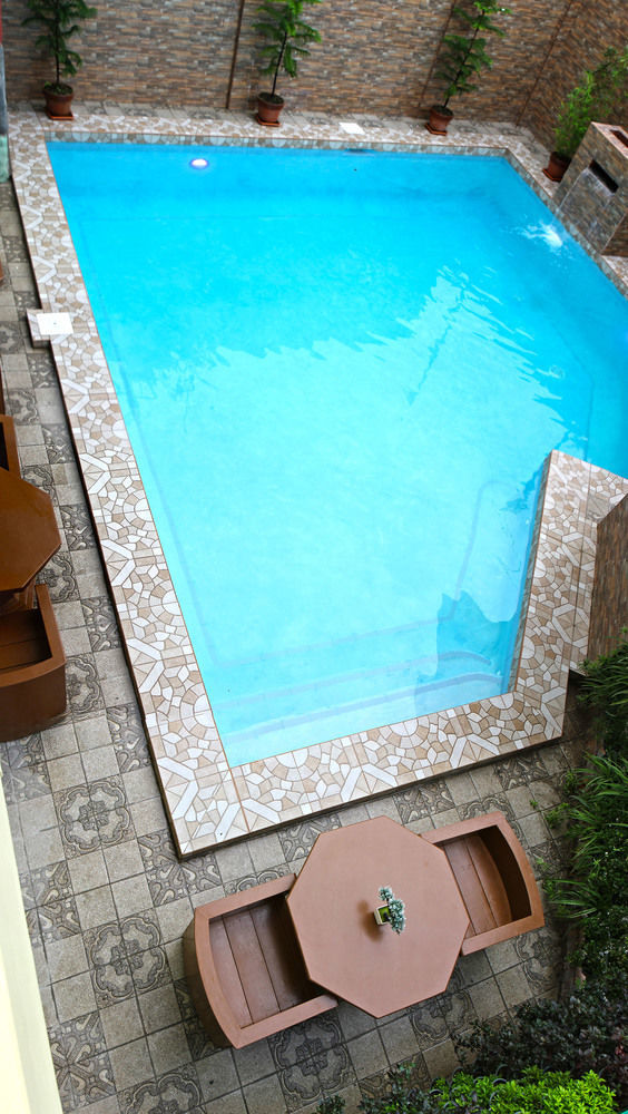 Laciaville Resort And Hotel Lapu-Lapu City Exterior foto